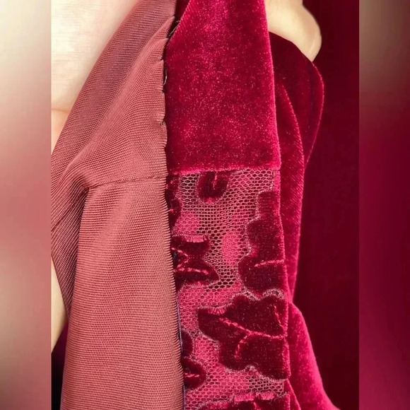 Galvan London Rosa Tulle-trimmed Embroidered Velvet Midi Dress size 6 - Picture 12 of 15